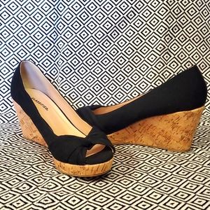 Black Wedges Sz 10 Never Worn